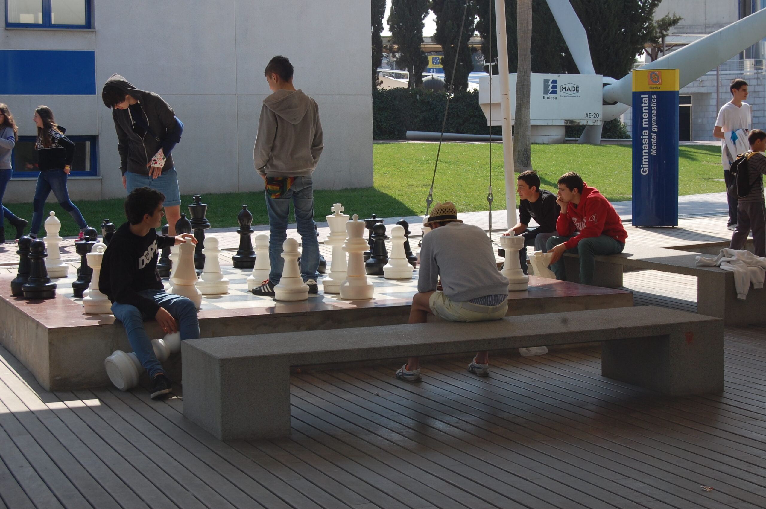 Escolares granadinos juegan 220 partidas de ajedrez en menos de tres horas  - Parque de las Ciencias de Andalucía - Granada