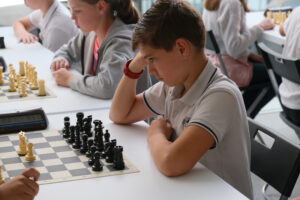 Escolares granadinos juegan 220 partidas de ajedrez en menos de tres horas  - Parque de las Ciencias de Andalucía - Granada